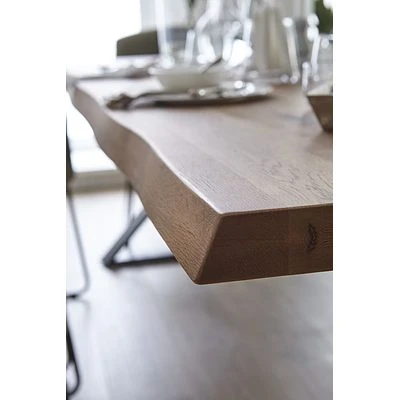 LifeConcept Esstisch 220x100cm Zerreiche Baumkante (3cm) Natur Geölt Mit Metall Spider-Gestell 2 LifeConcept Esstisch 220x100cm Zerreiche Baumkante (3cm) Natur Geölt Mit Metall Spider-Gestell – Bild 2