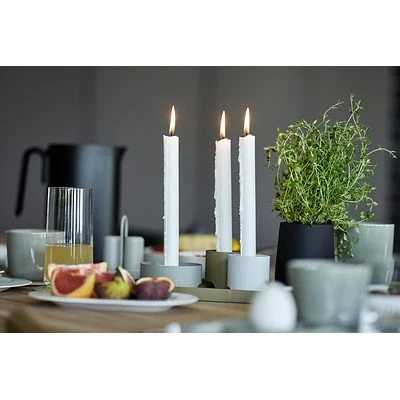 ZONE Denmark Kerzenhalter Singles 6cm Warmes Grau 3 ZONE Denmark Kerzenhalter Singles 6cm Warmes Grau – Bild 3