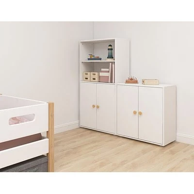 FLEXA Roomie Mini Bücherregal Mit 2 Türen Weiß/eiche 6 FLEXA Roomie Mini Bücherregal Mit 2 Türen Weiß/eiche – Bild 6