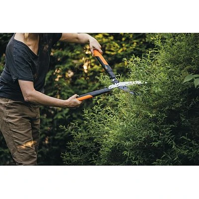 FISKARS PowerGear™ X Getriebe-Heckenschere HSX92 8 FISKARS PowerGear™ X Getriebe-Heckenschere HSX92 – Bild 8