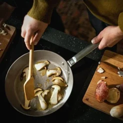 FISKARS Norden Steel Bratpfanne 28 Cm Beschichtet -Kinder Haushaltswaren Geschäft gt09cv41c0f8t9qobxjscymu2e08