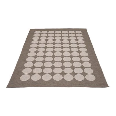 Pappelina Teppich Hugo Walnut Linen 180 X 260 Cm HU6K1826 1 Pappelina Teppich Hugo Walnut Linen 180 X 260 Cm HU6K1826
