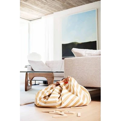 Play&Go Prints 2 In 1 Spielzeugsack Stripes Mustard 6 Play&Go Prints 2 In 1 Spielzeugsack Stripes Mustard – Bild 6