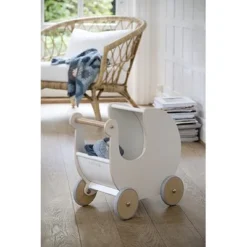 Sebra Puppenwagen Weiß 3005302 -Kinder Haushaltswaren Geschäft qfjcqe6w6hgh5xppt85sei1x13m1