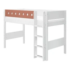 FLEXA White Mittelhohes Bett 90x200 Cm Mit Senkrechter Leiter Weiß/rotviolett